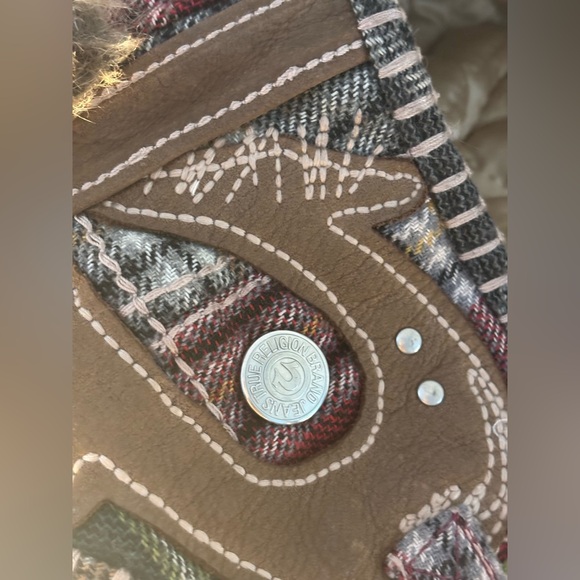 ✨TRUE RELIGION Plaid Trapper Hat with Chinstrap - Unisex - RARE - Picture 9 of 11